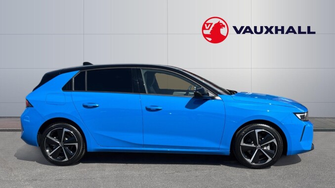 Vauxhall Astra 1.2 Turbo 130 Griffin [Tech Pack] 5dr Auto Petrol Hatchback - Image 5